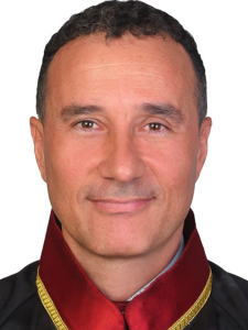 Avukat Ruhum Özgen Can