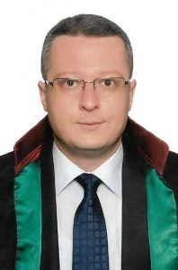 Avukat Ruşen Arı